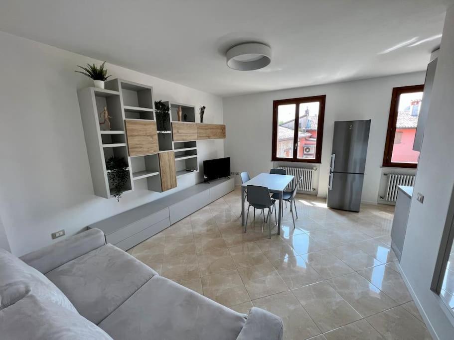 Beija Flor-trilocale Piazza Garibaldi N18 Apartment